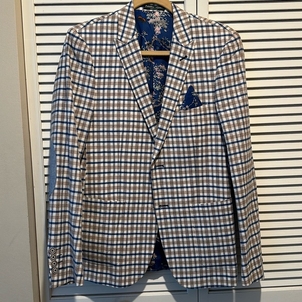 Men’s Paisley & Gray Plaid Blazer 36R Slim Fit. Excellent Condition.